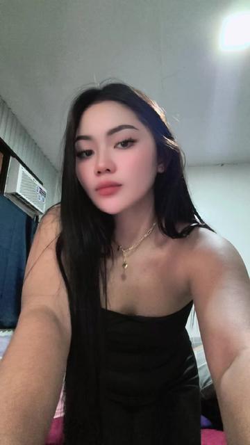 @Pinky🦩✨