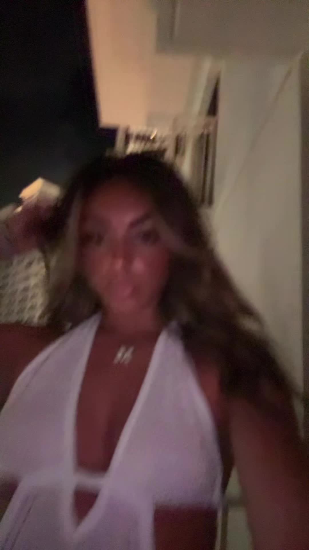 @M A D S