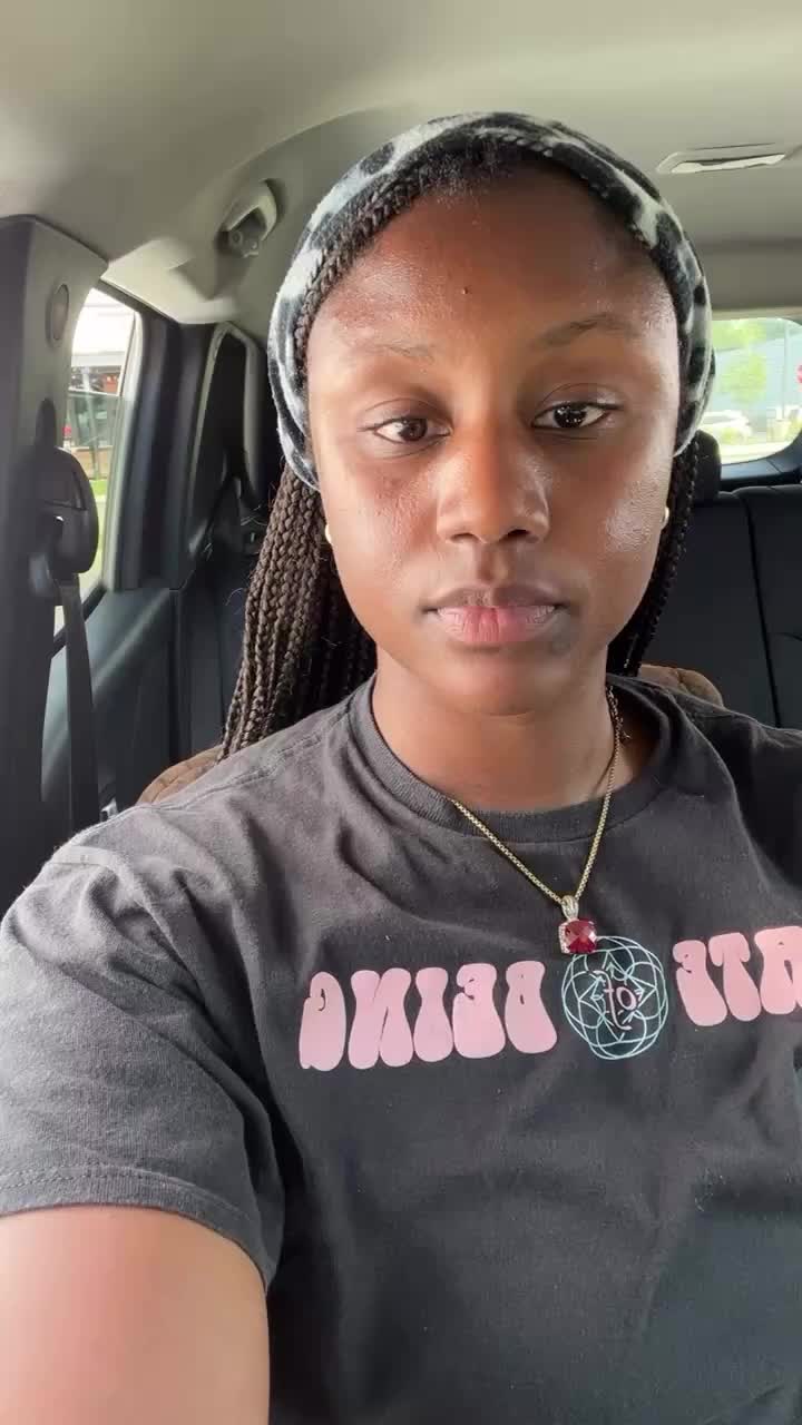 @NeffertitiNaturally