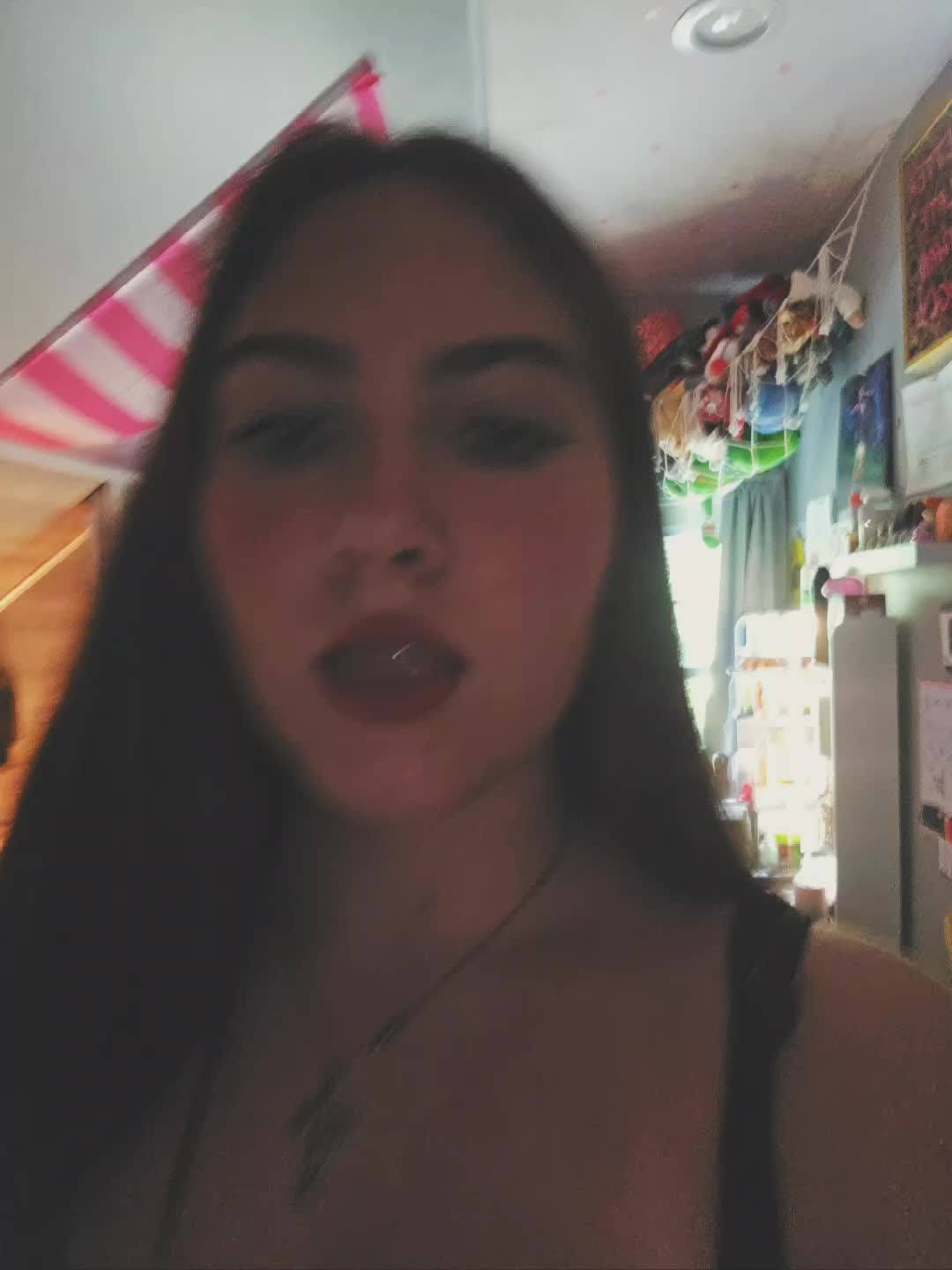 @🎧
