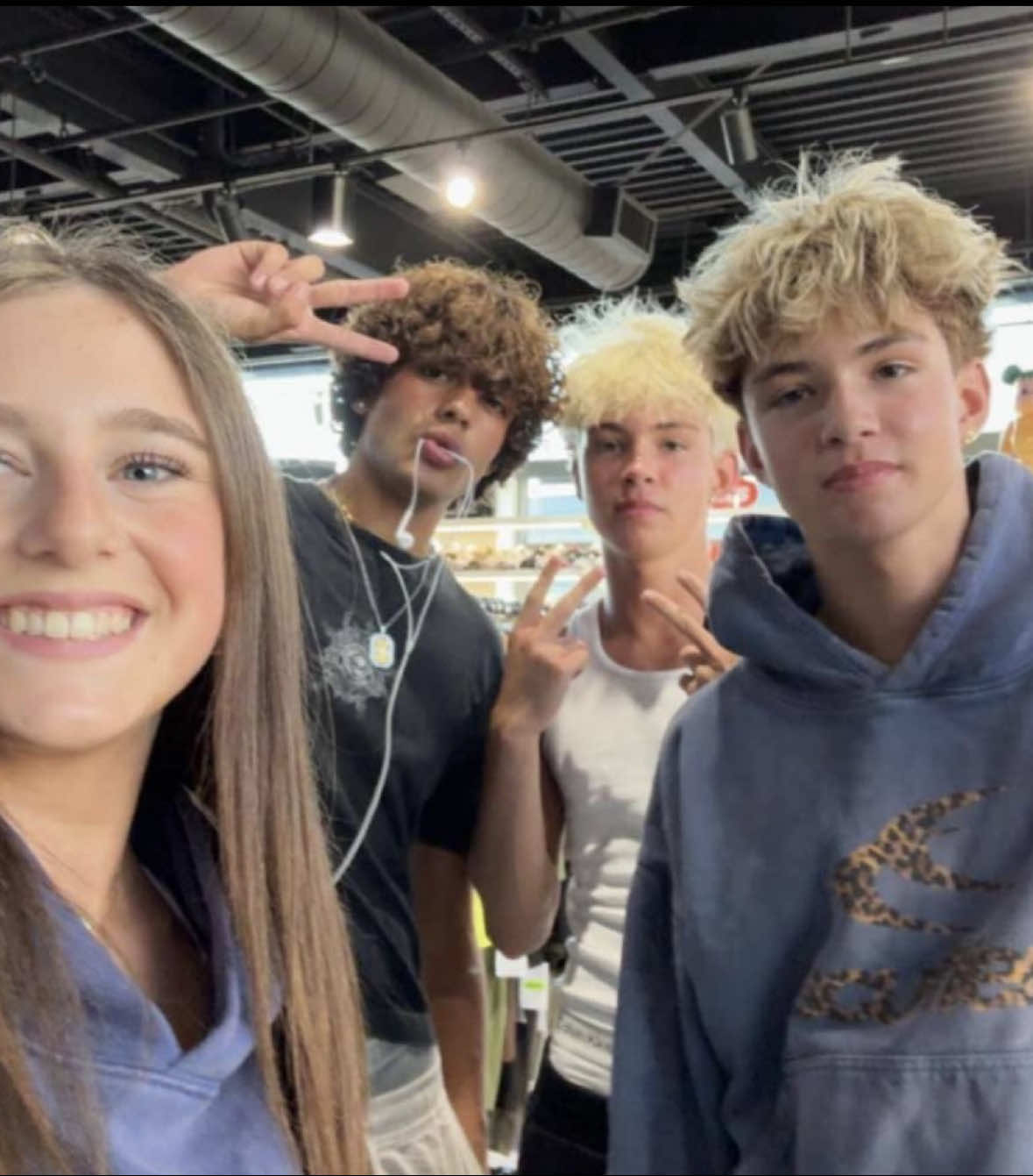 @kinsleystella