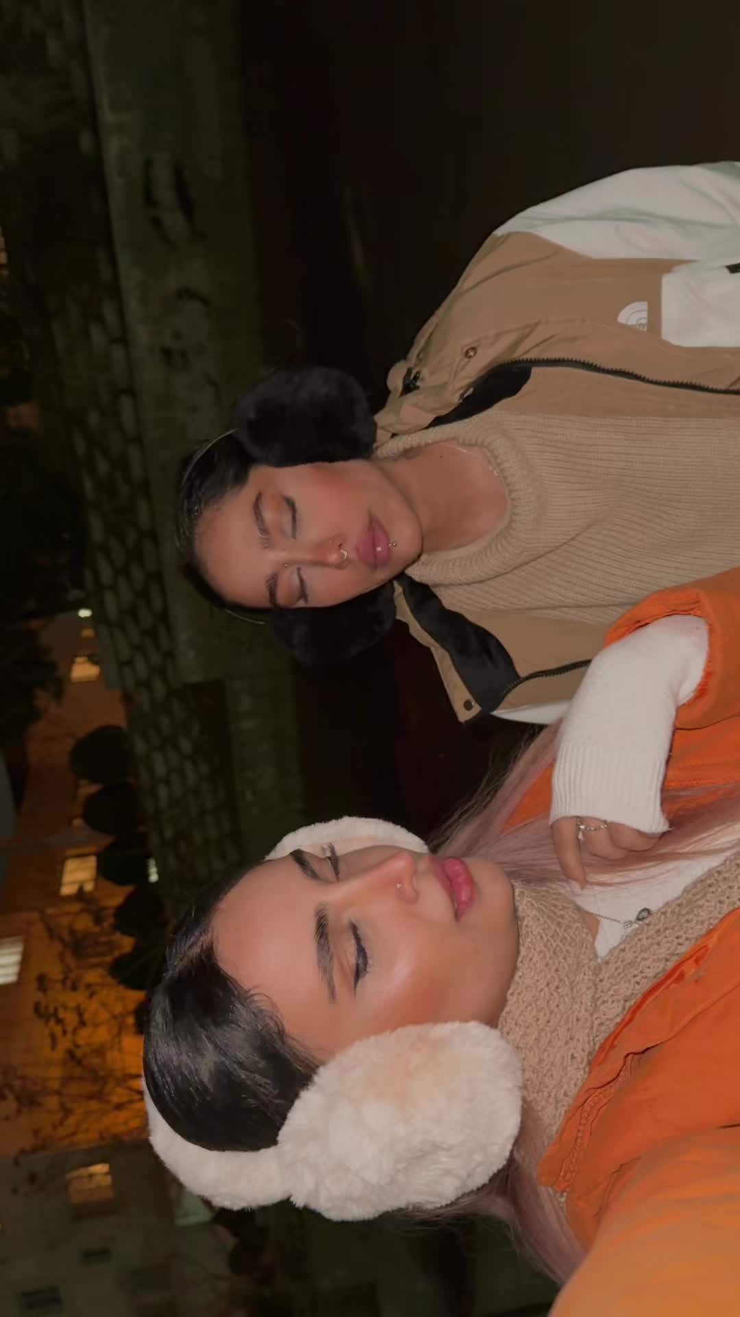 @maniya