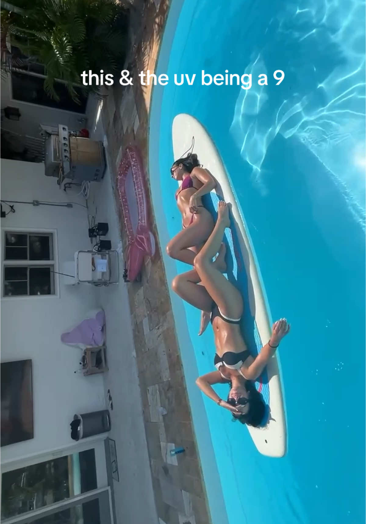 @alexaalbanese