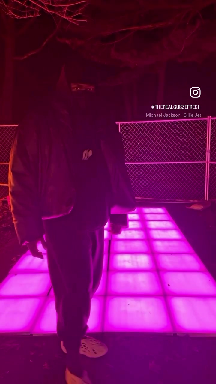 @UnivercityGu$z