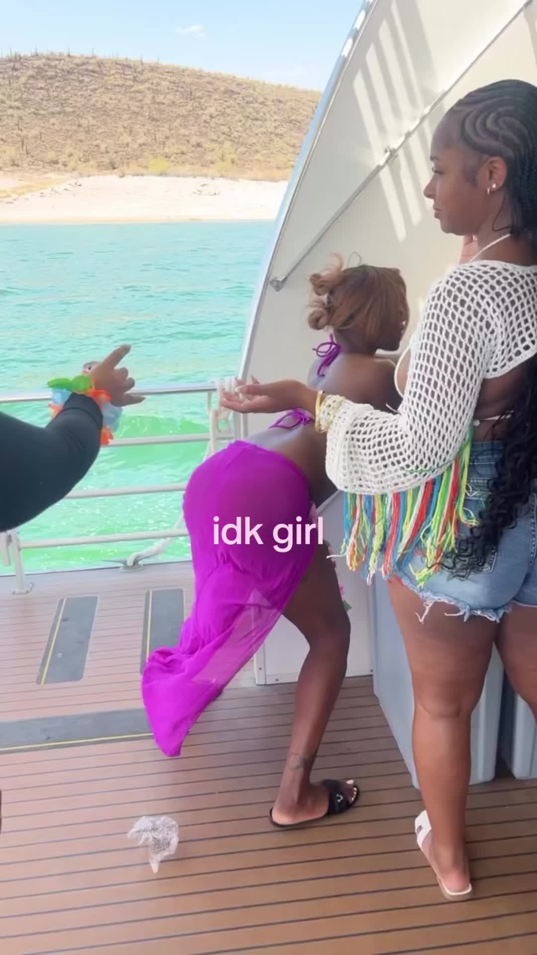 @thatgirlsidnie