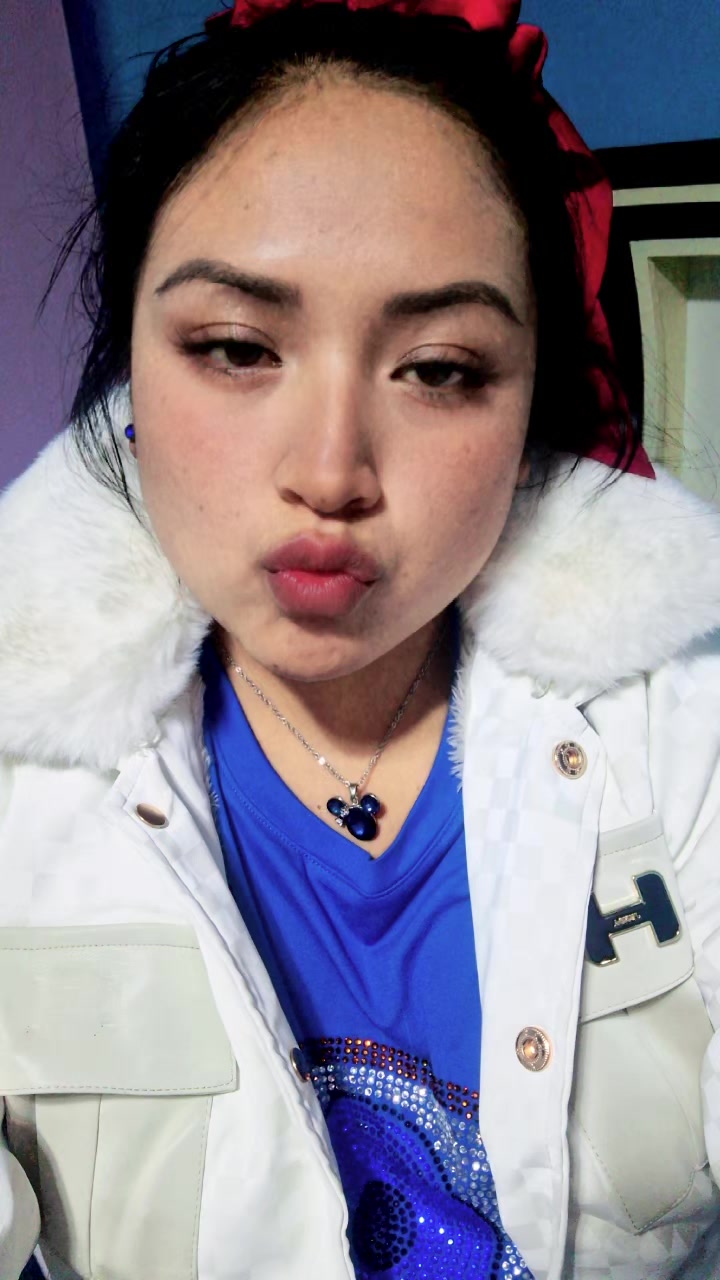 @B𝓔ℓє𝓝 🦋