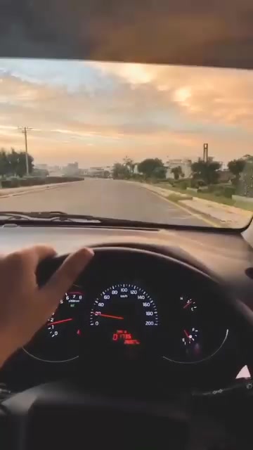 @AqsaSandhu