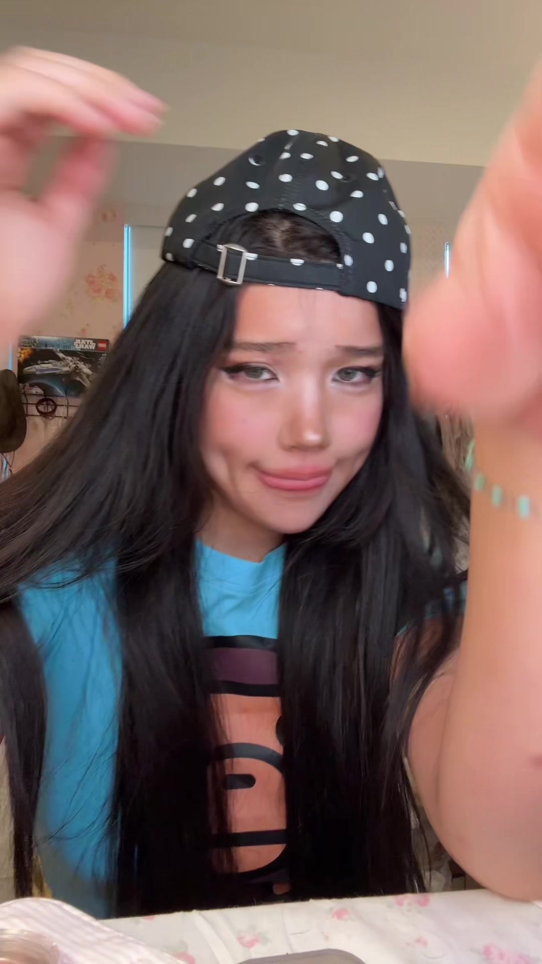 @hannahkae