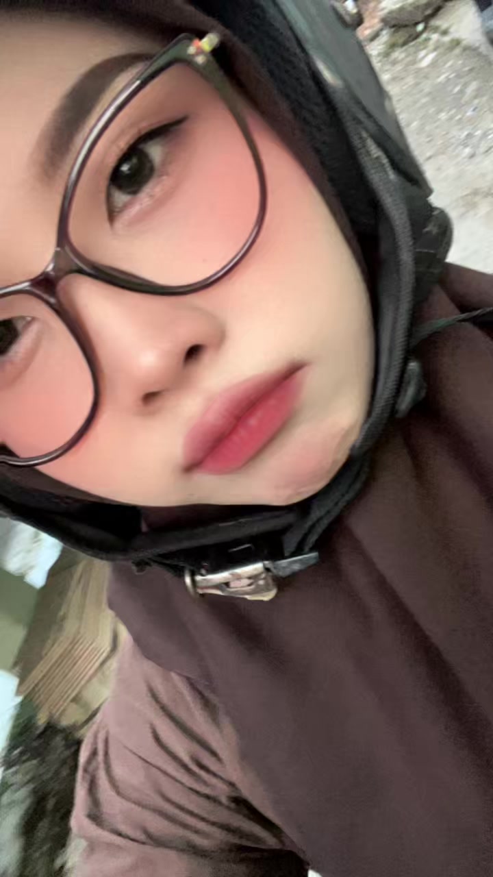 @Y U R A A A