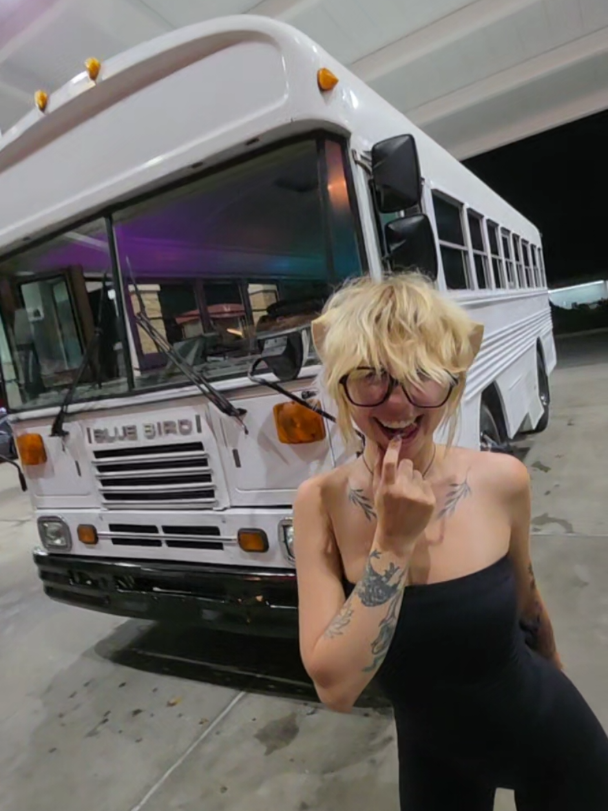 @BusandBunny