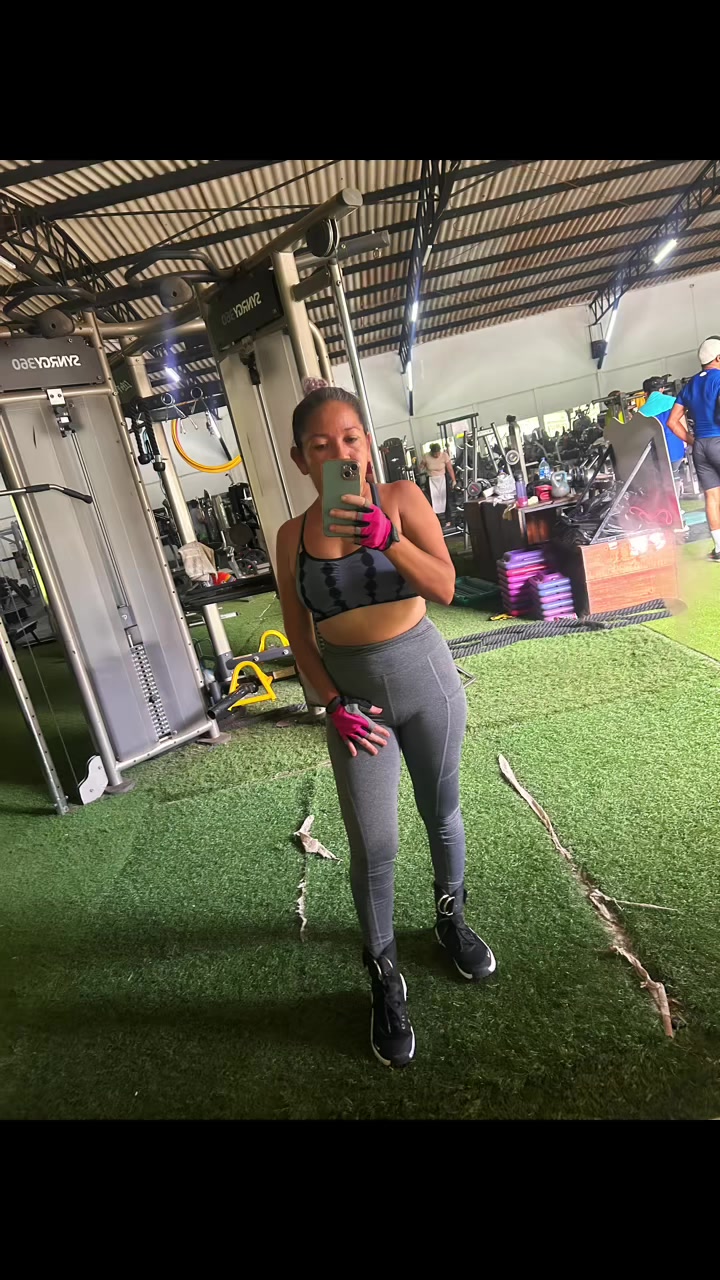 @Esthela Peña