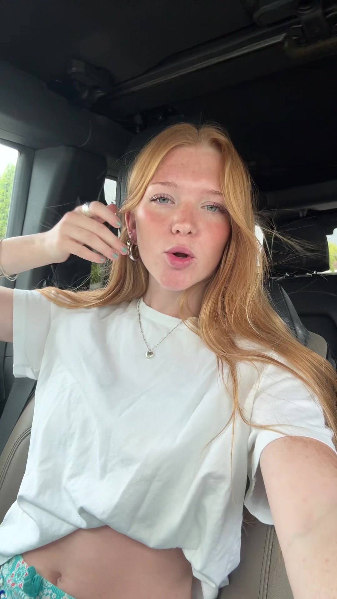 @Q