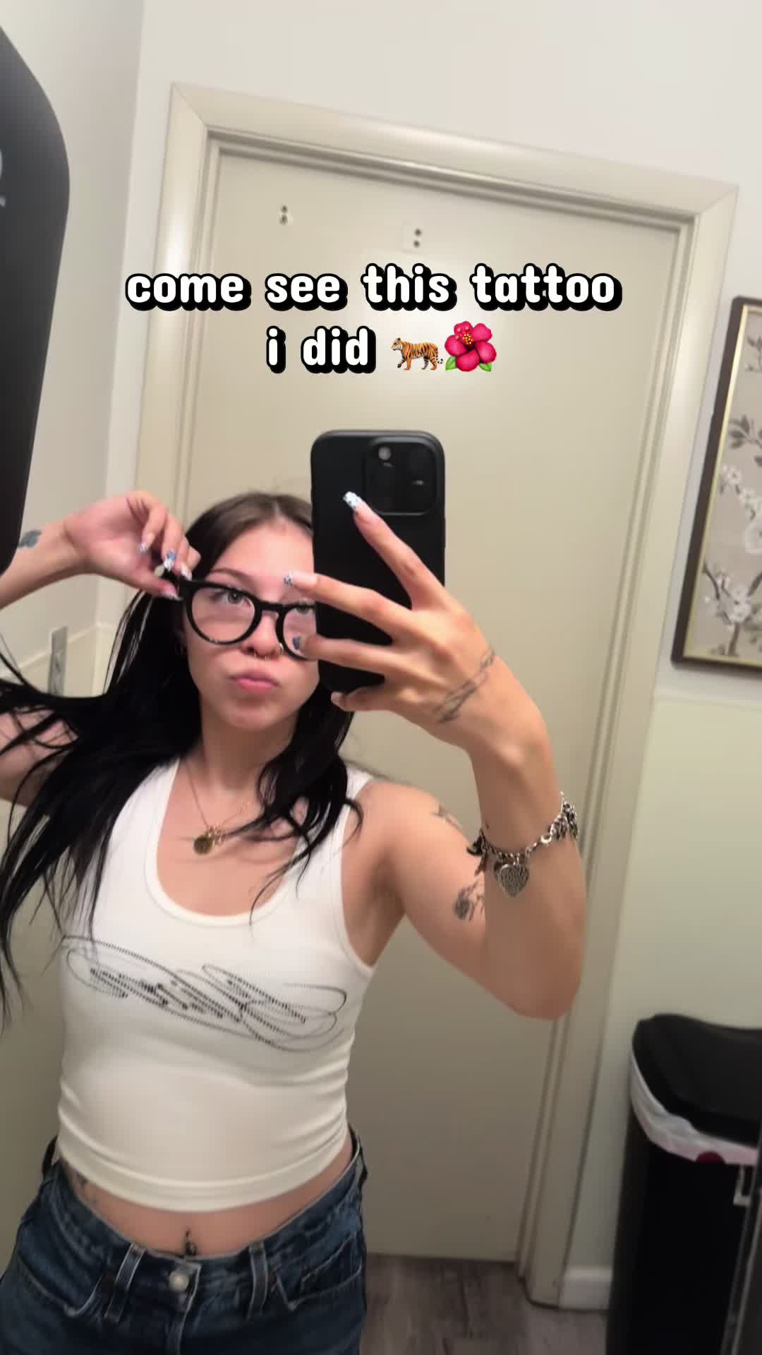@𝓔𝓶𝓮𝓵𝔂𝔂  🐞