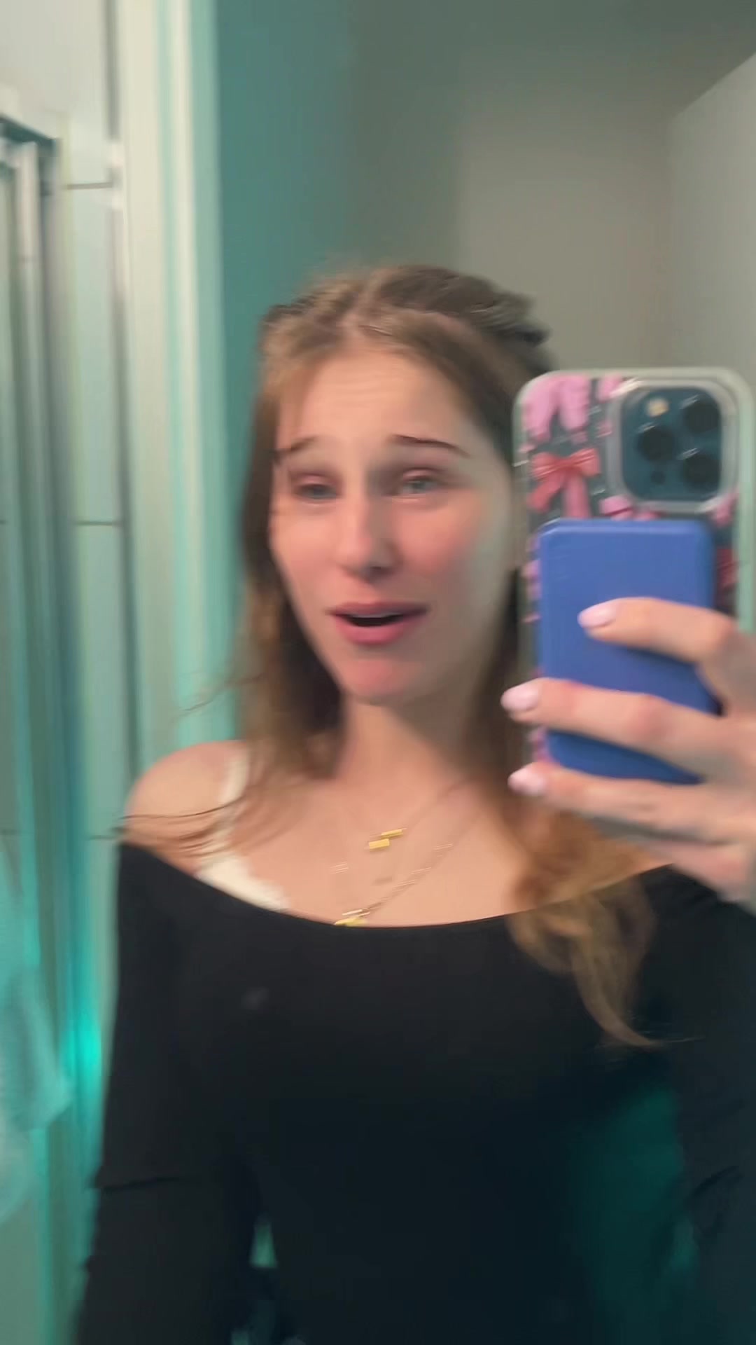 @AlauraBidingCitizen