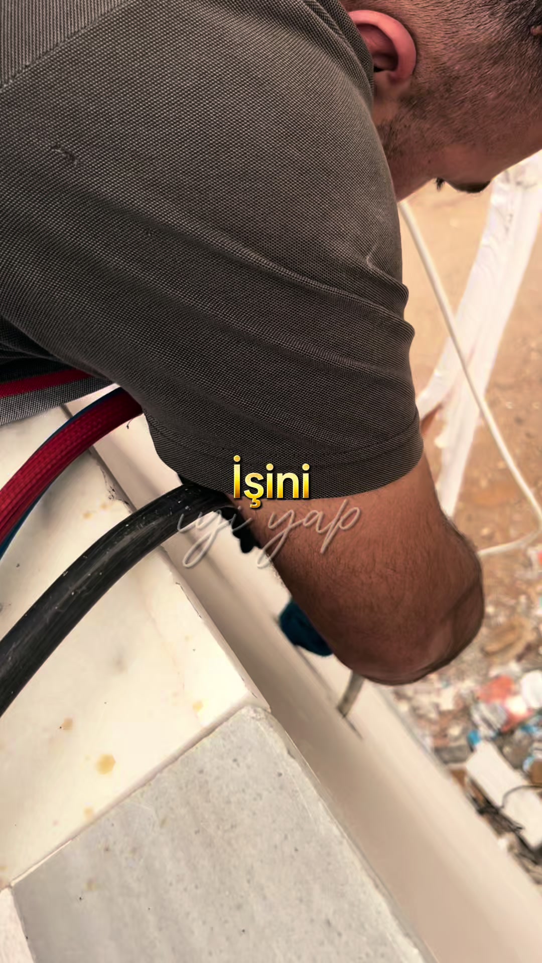 @Emre Akgün