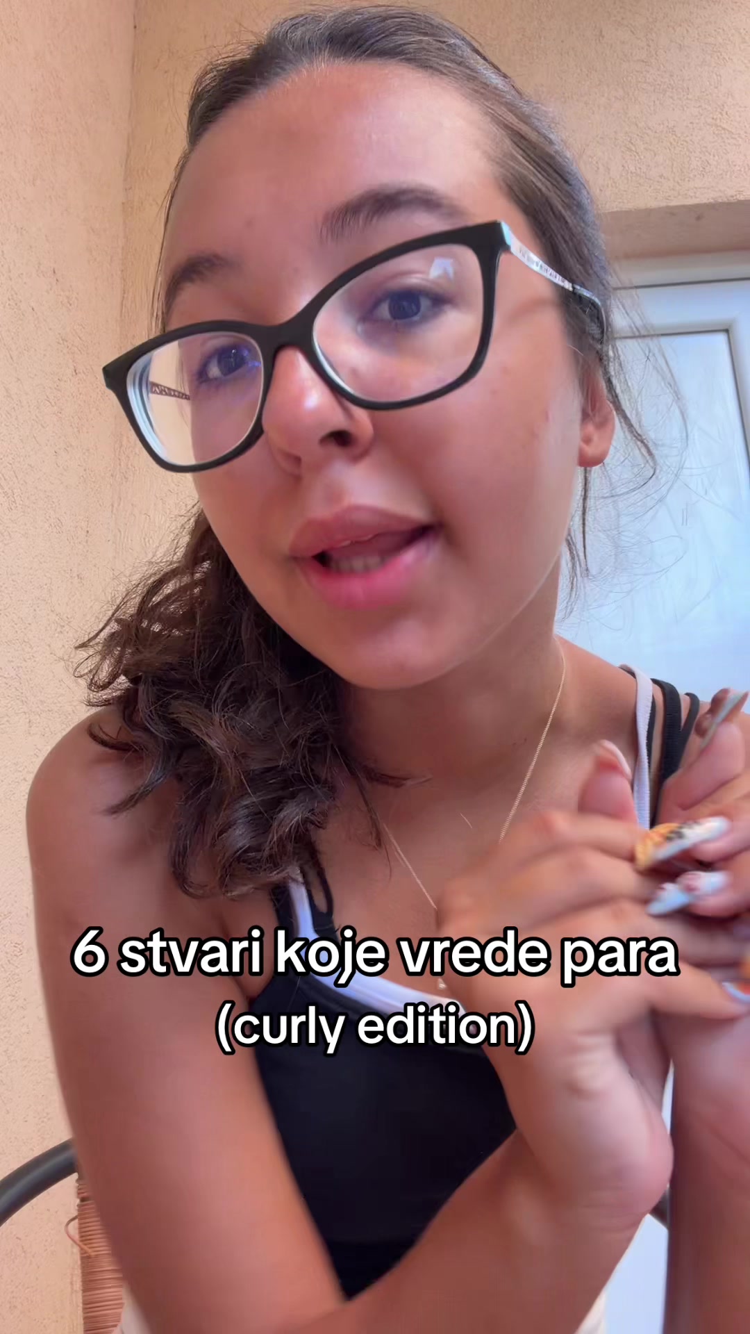 @Isidora