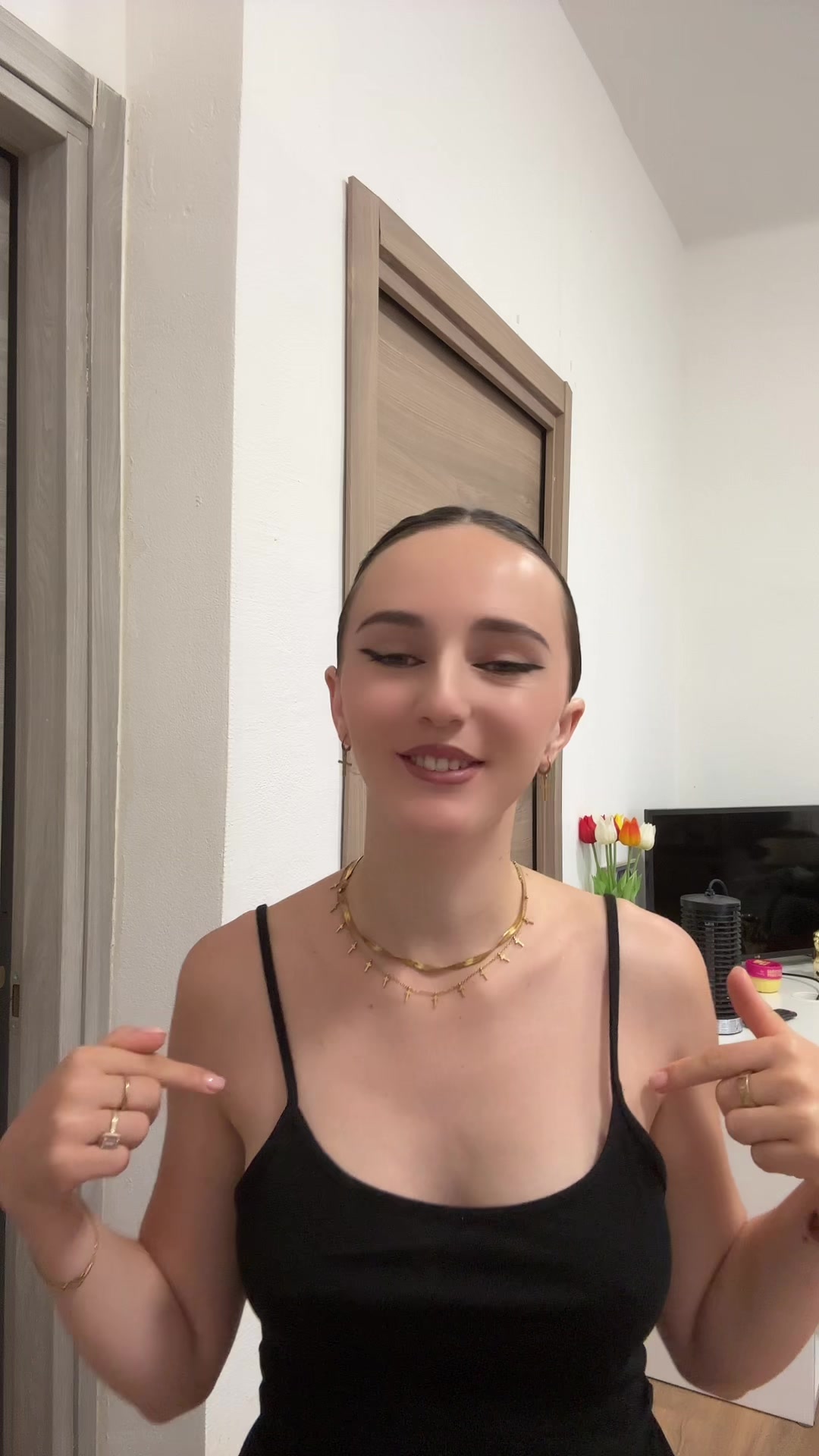 @𝗙𝗹𝗼🎀
