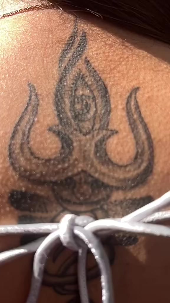 @Dipa lohani💫🦋