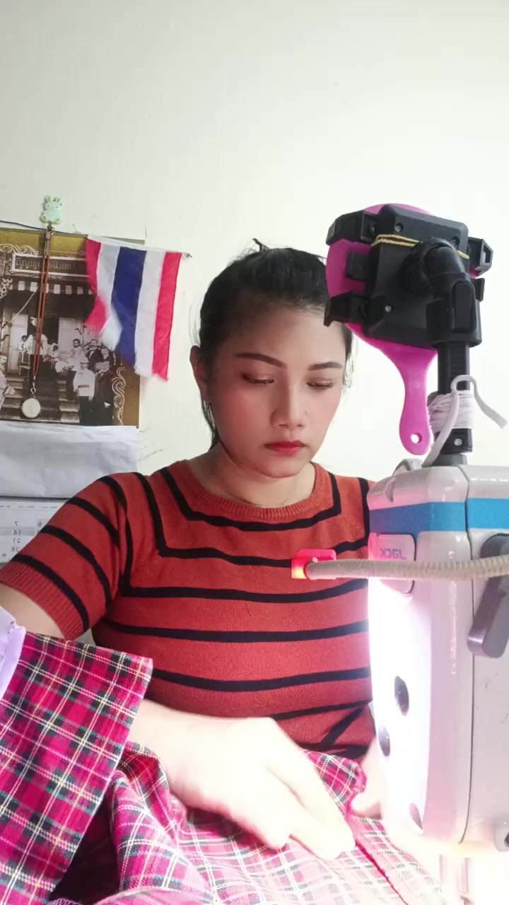 @chompoo