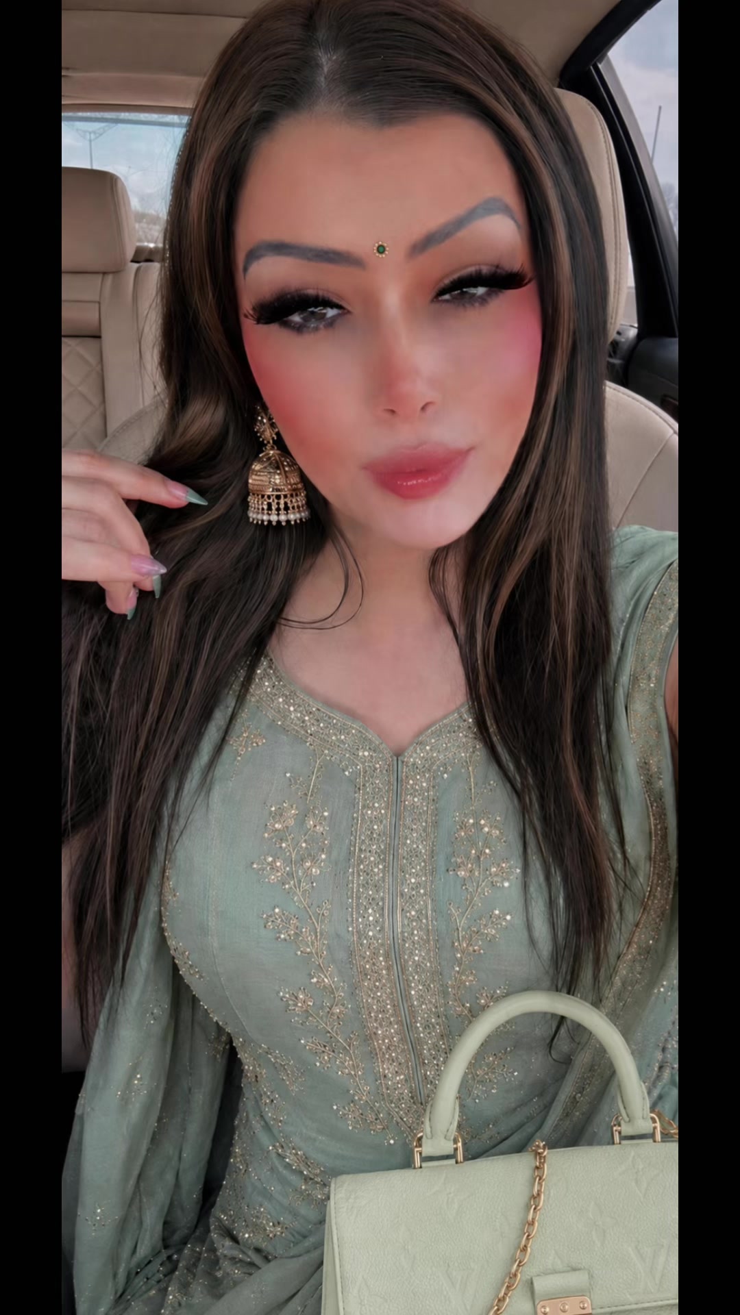@Punjabi👑Queen