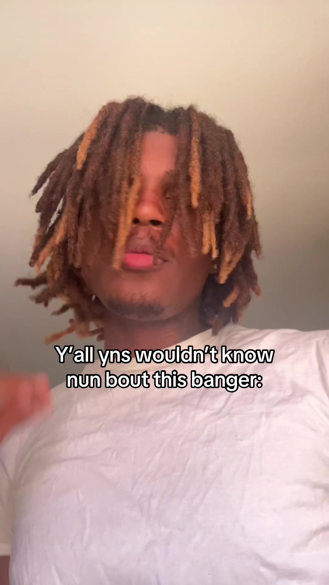 @★