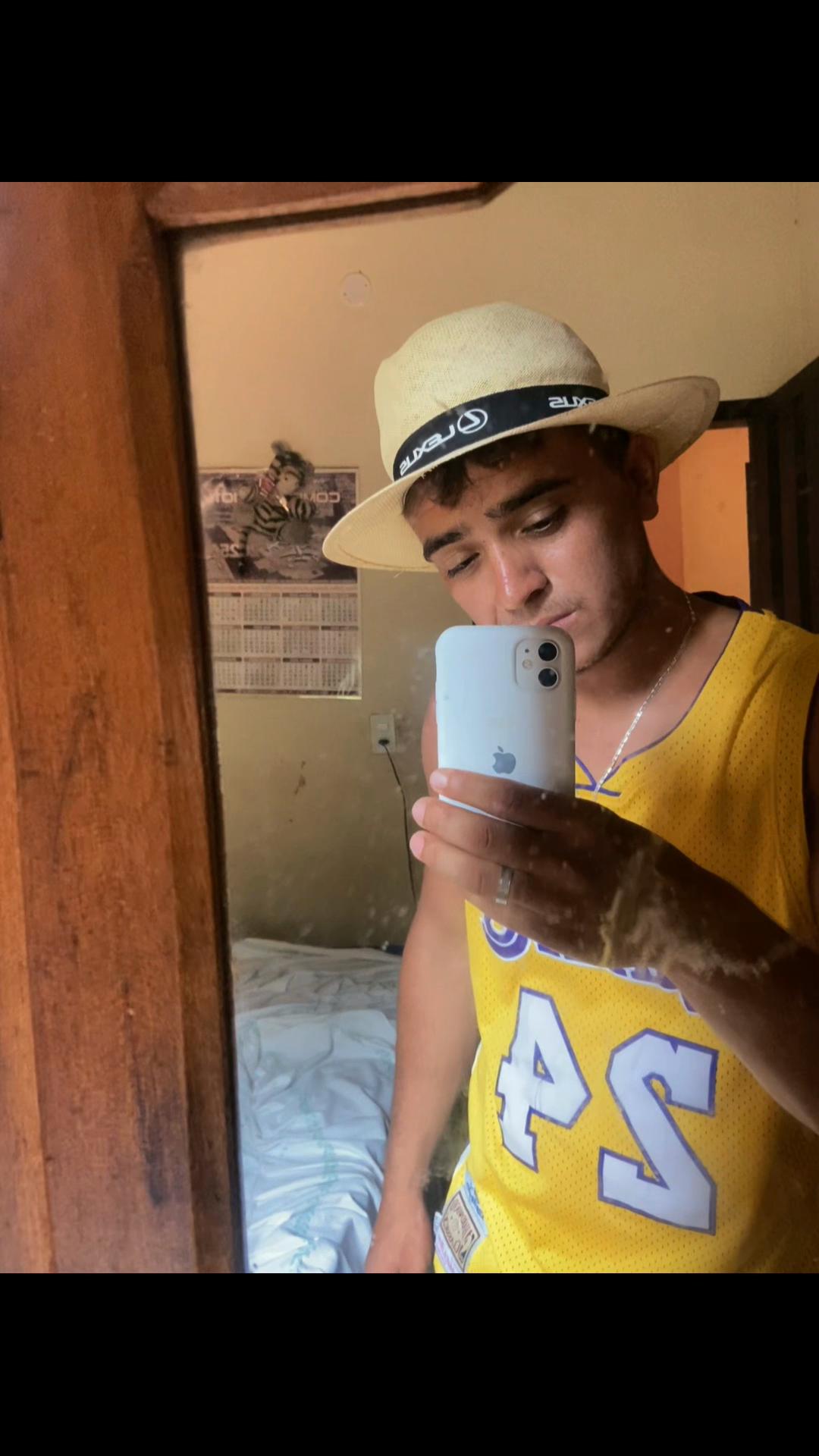 @Ángel 🦅