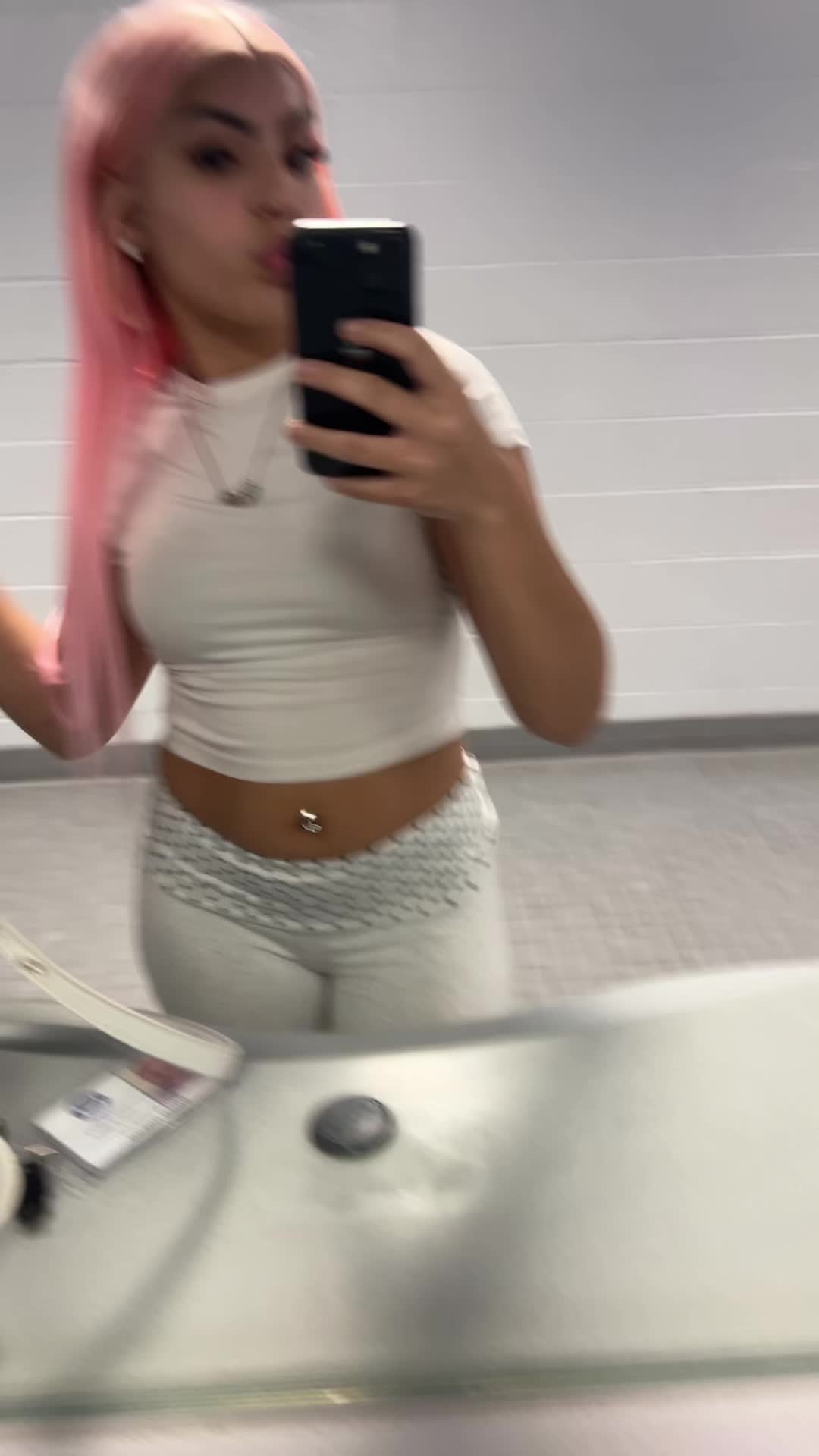 @eedikaila