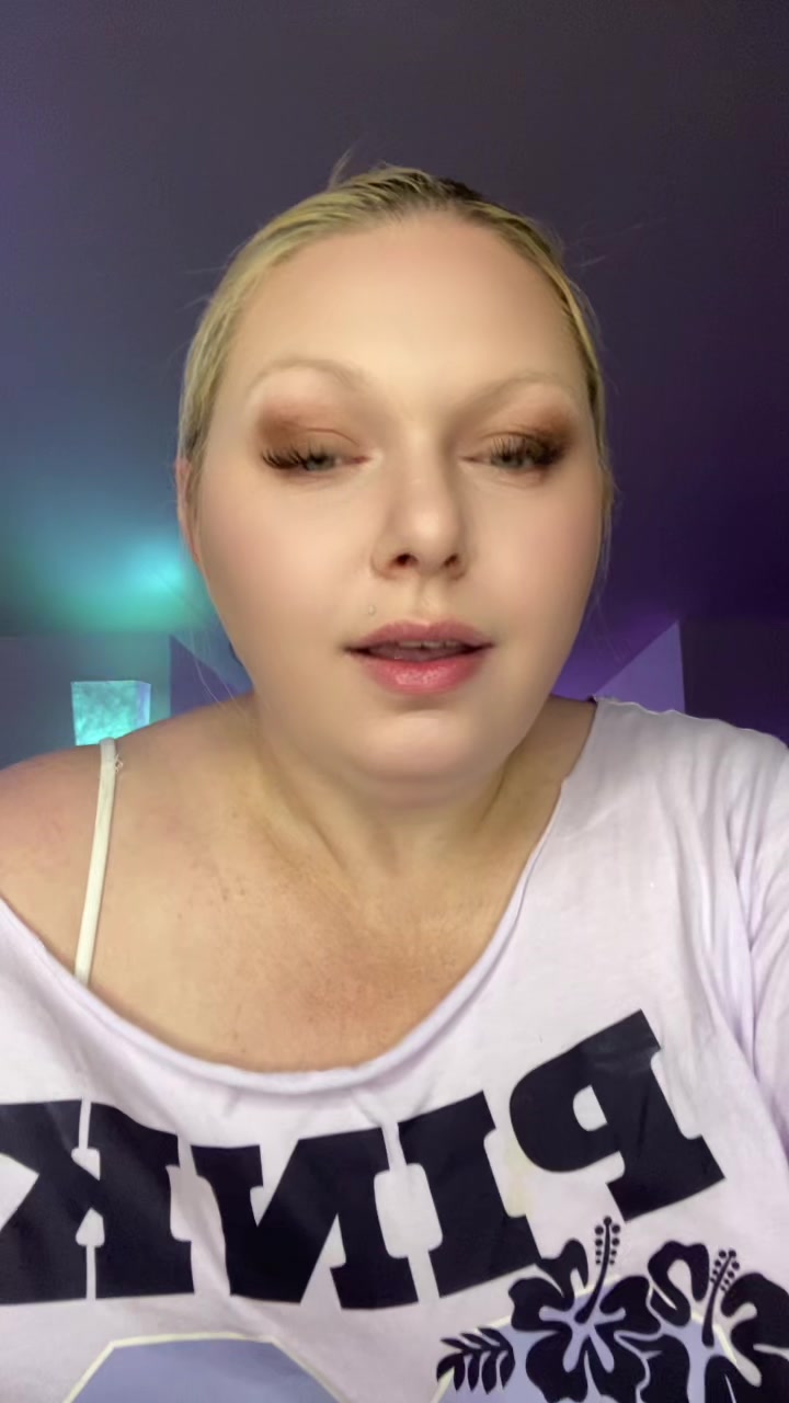 @Nickie1917