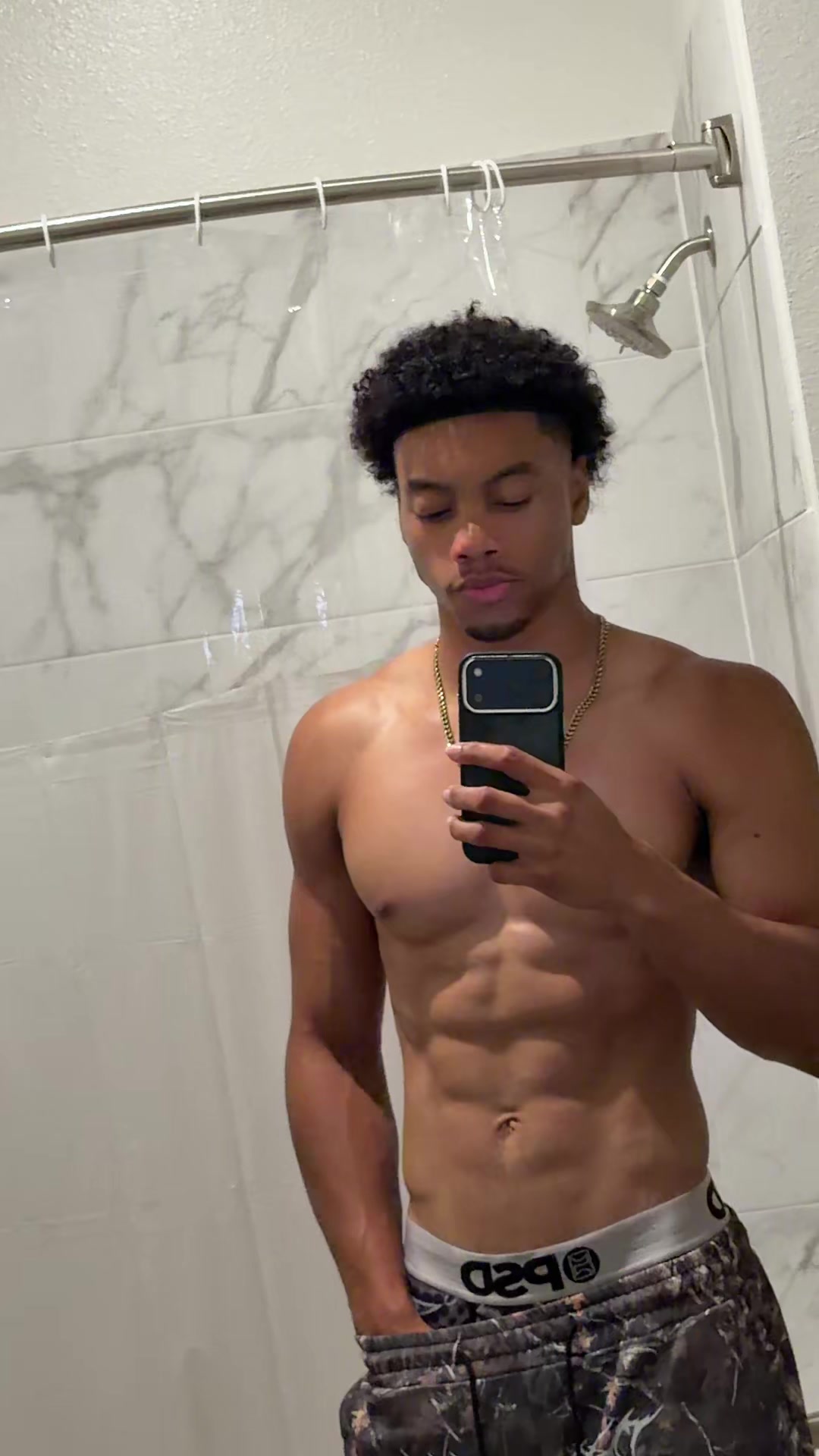 @Itsoucyeli