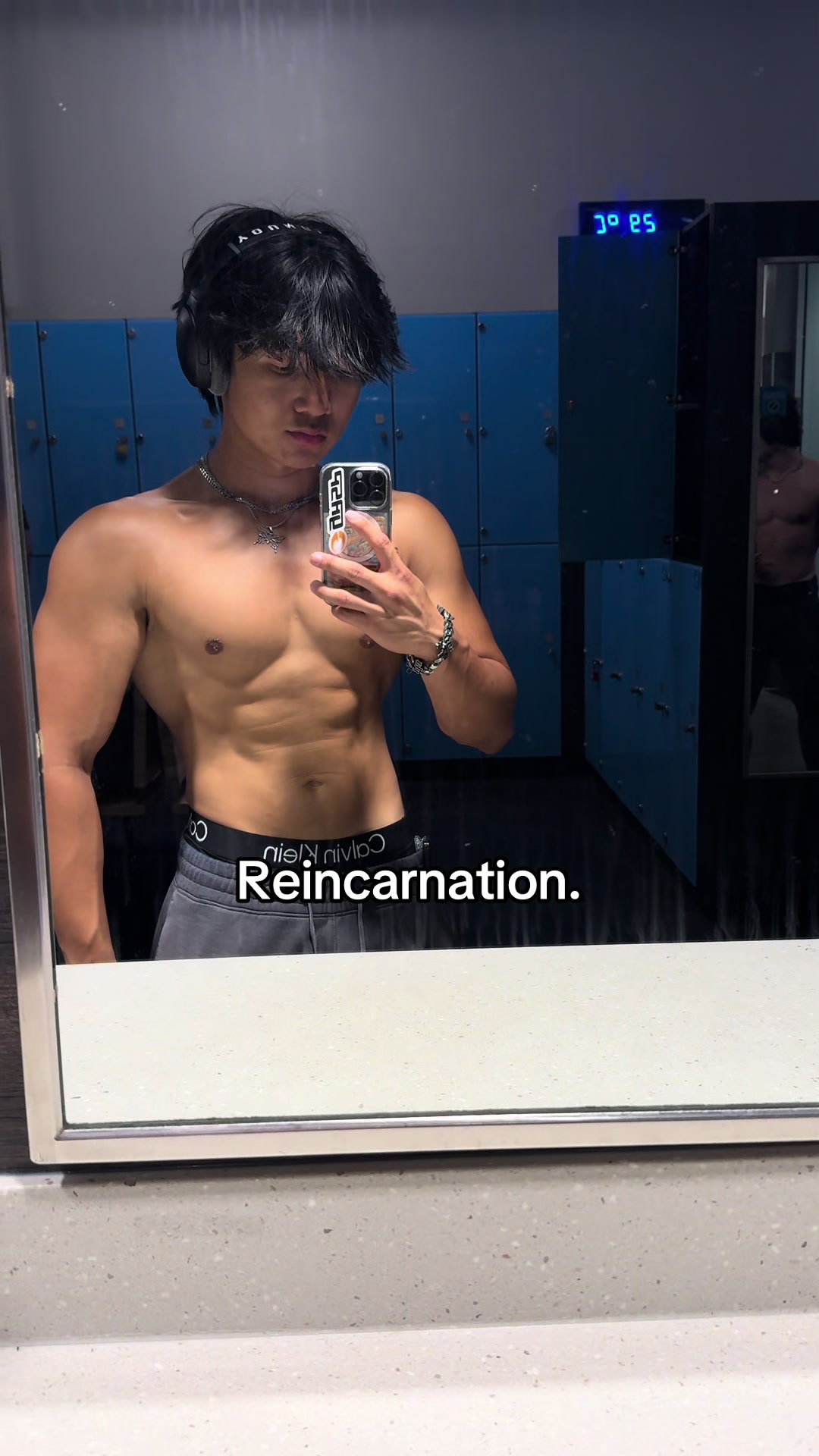 @xzovert