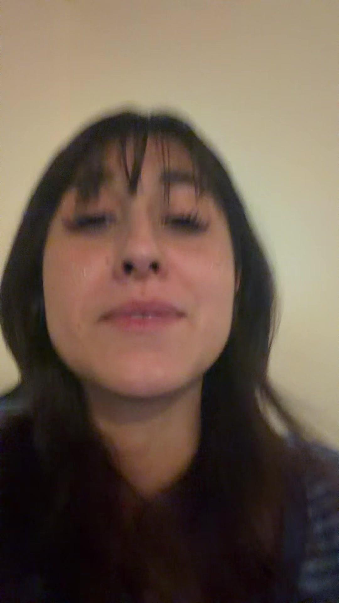 @Urmom<3