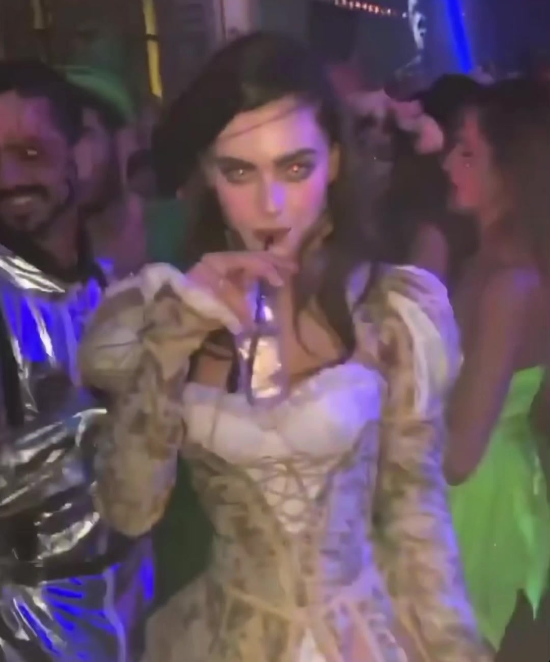 @yaelpill