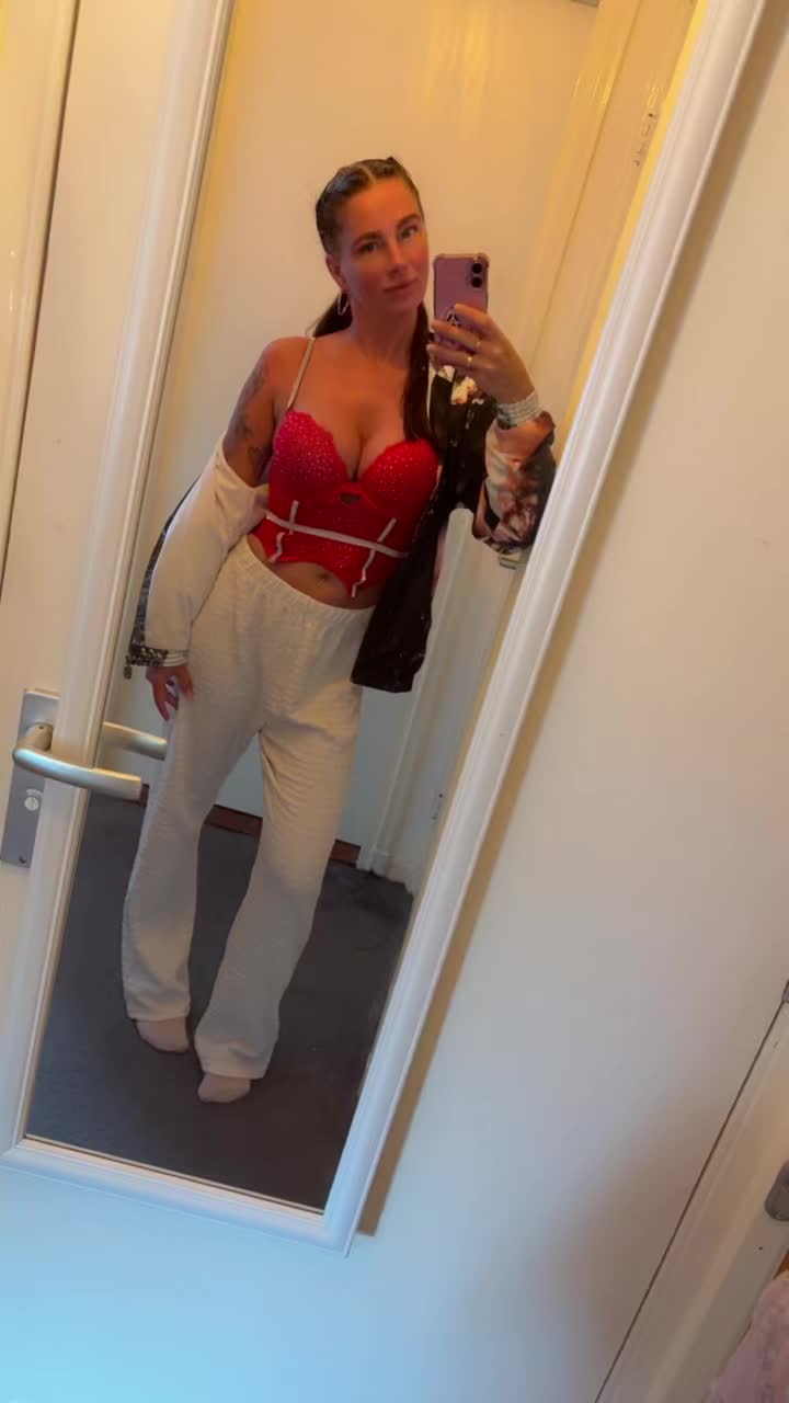 @desireedus