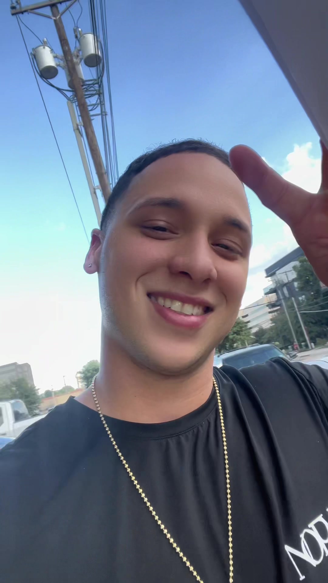 @Tayron Ayala Sanchez