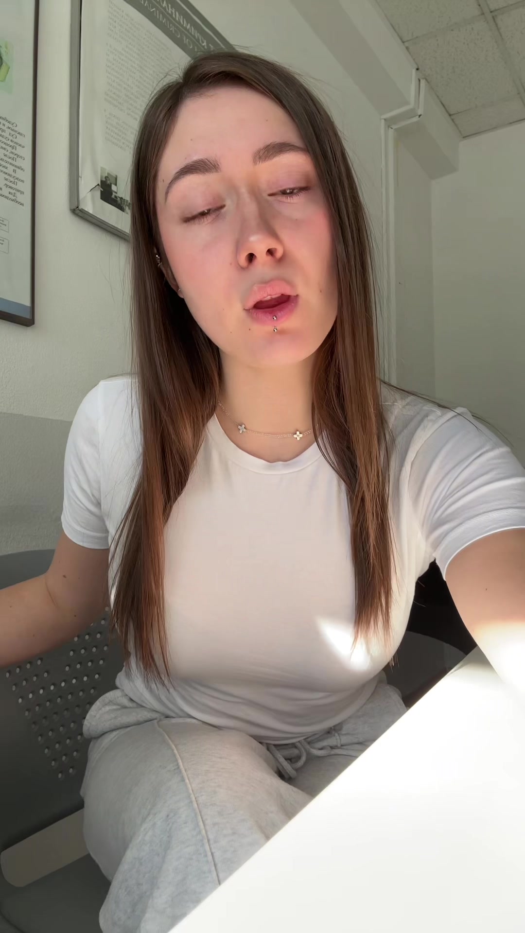 @мила