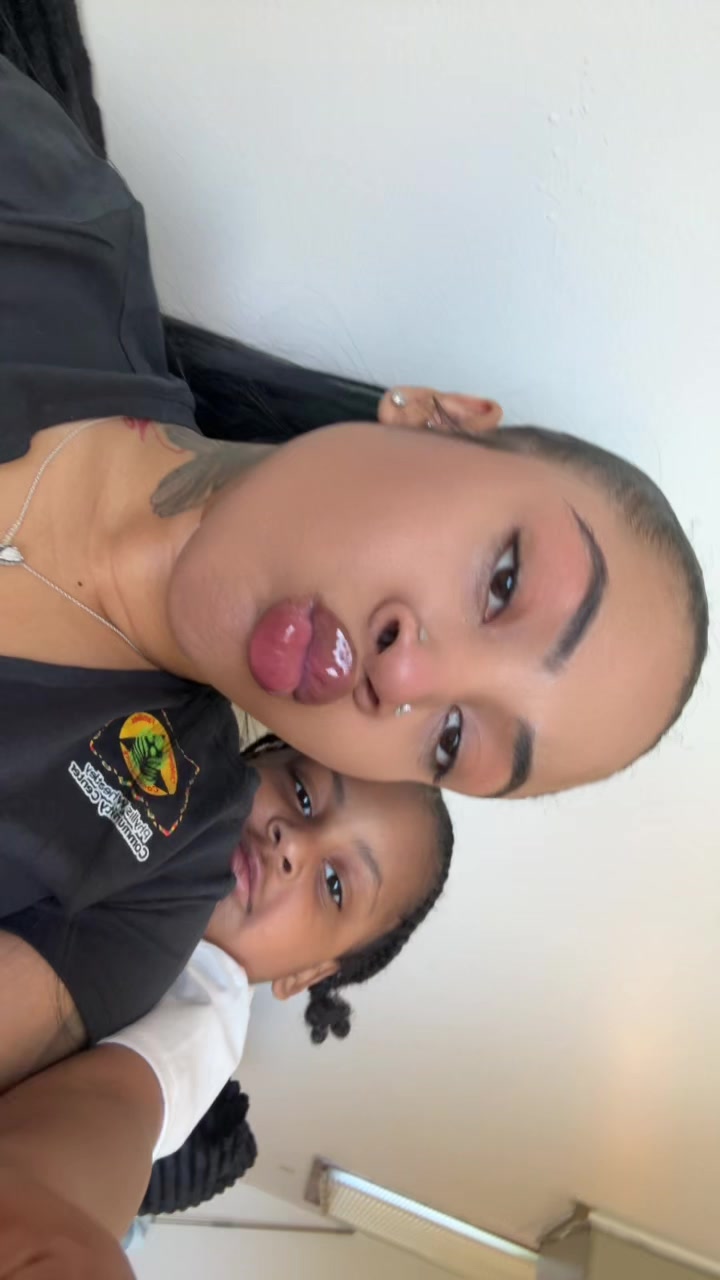 @ManiRenee