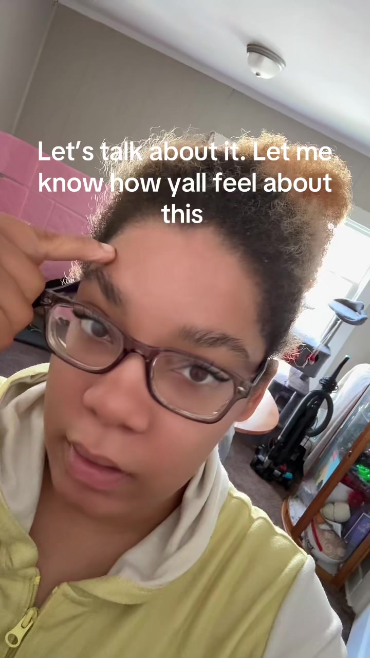 @Essence Tamara Moore