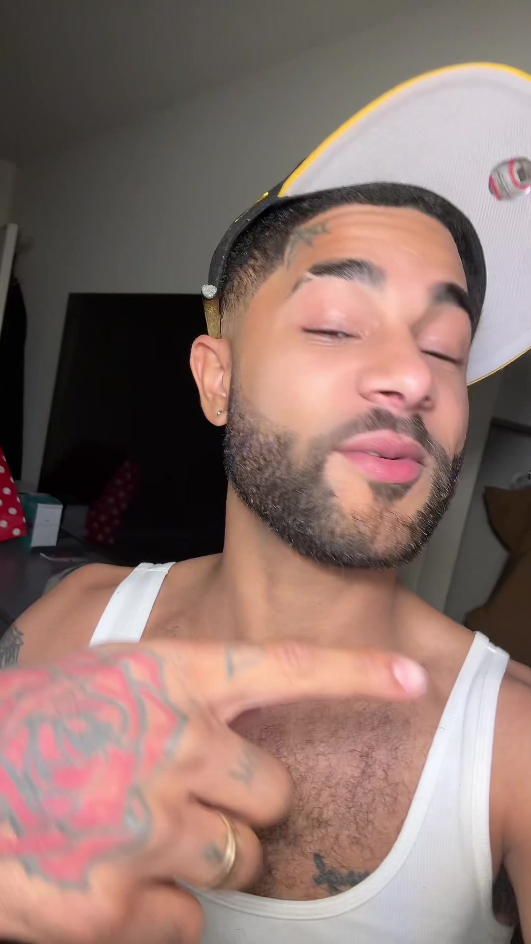 @V1hunnid