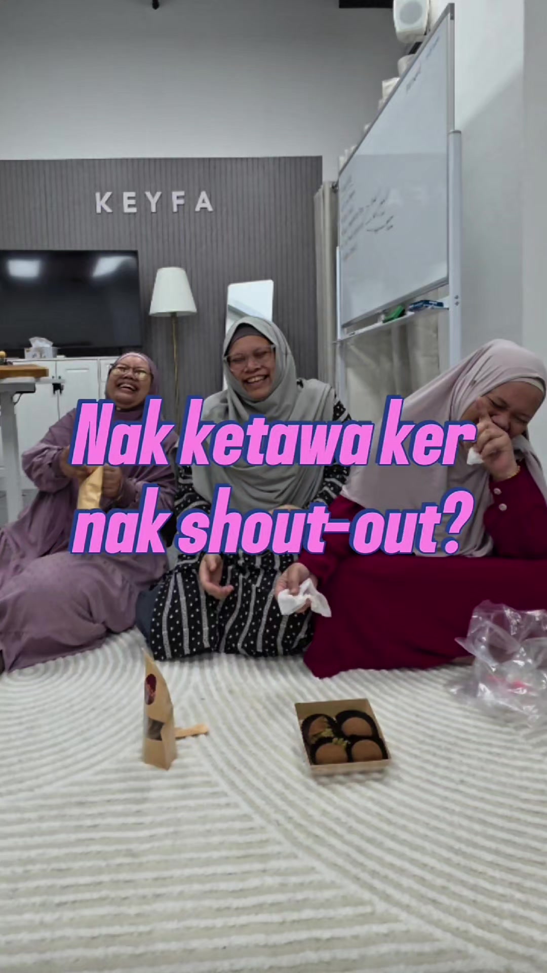 @makcikalertsg
