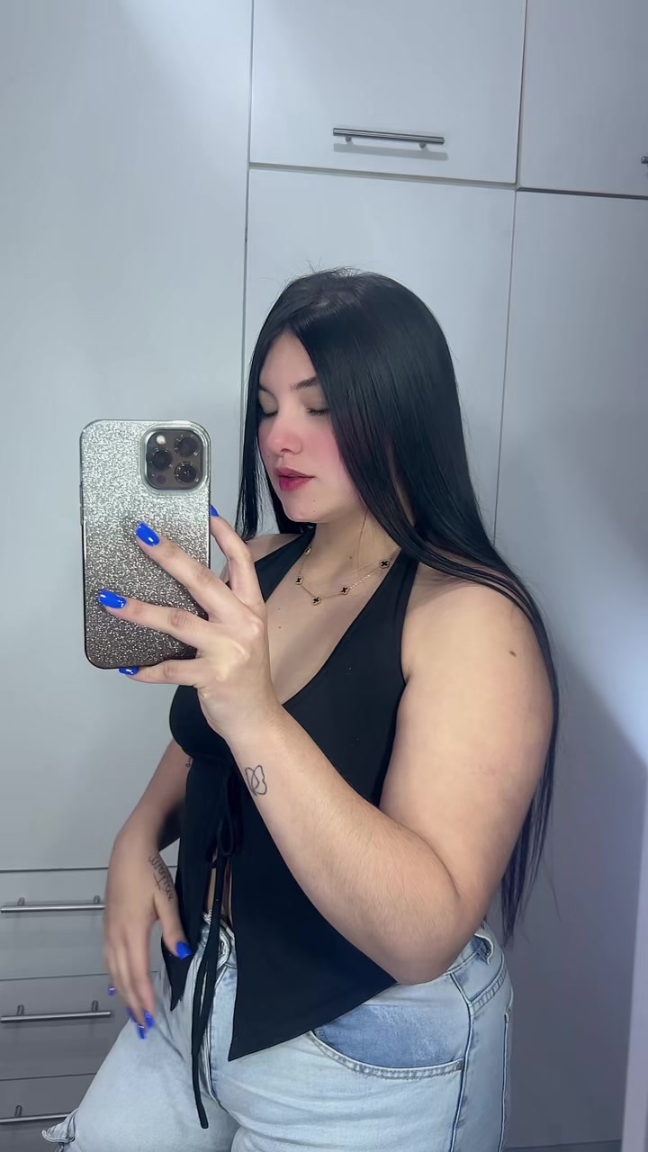 @𝒴𝒶𝒷ℯ𝓁𝒾𝓈🦋