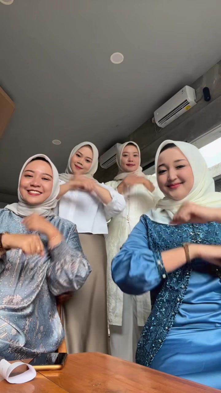 @emm apa ya
