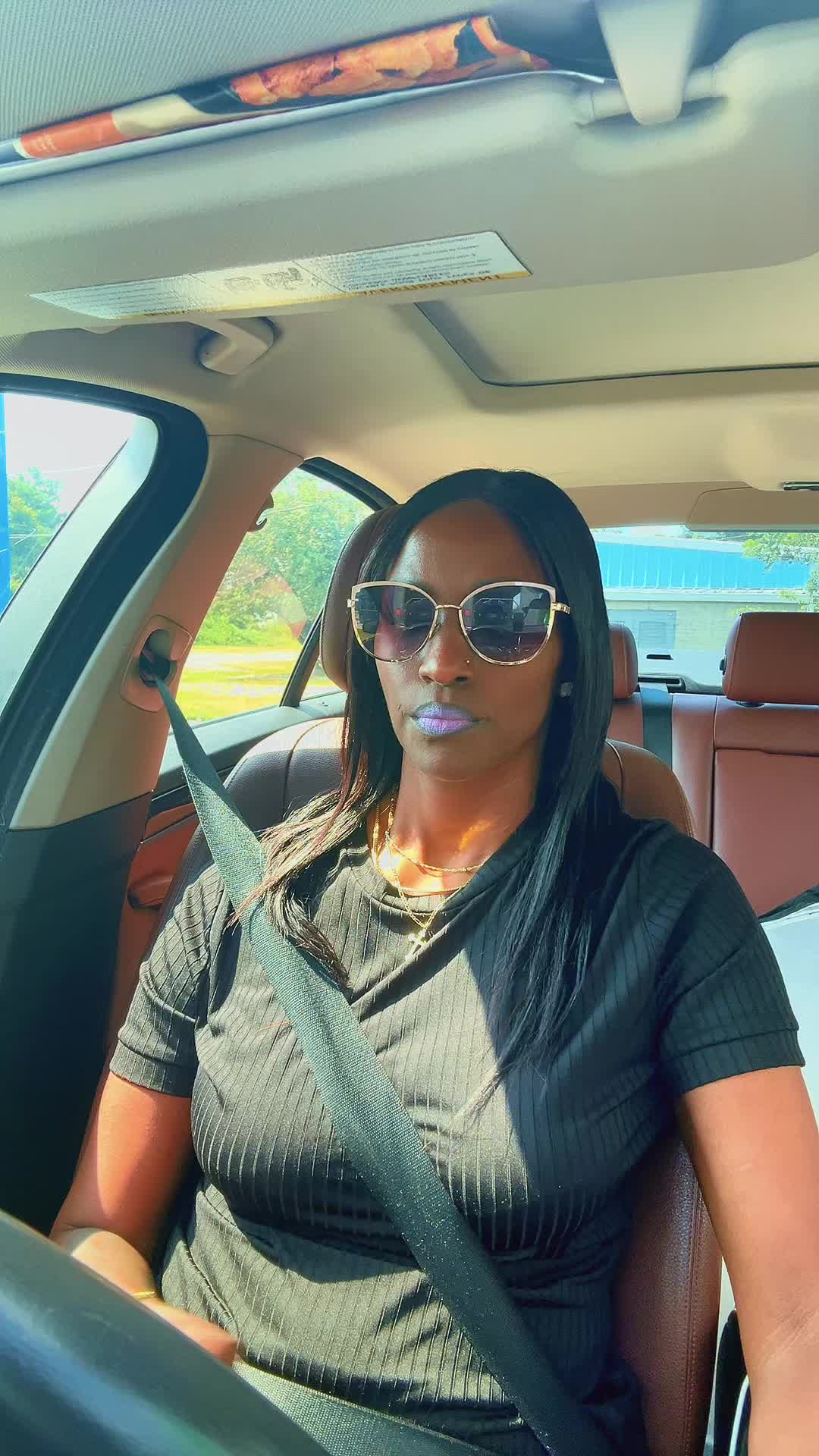 @dee.speaks