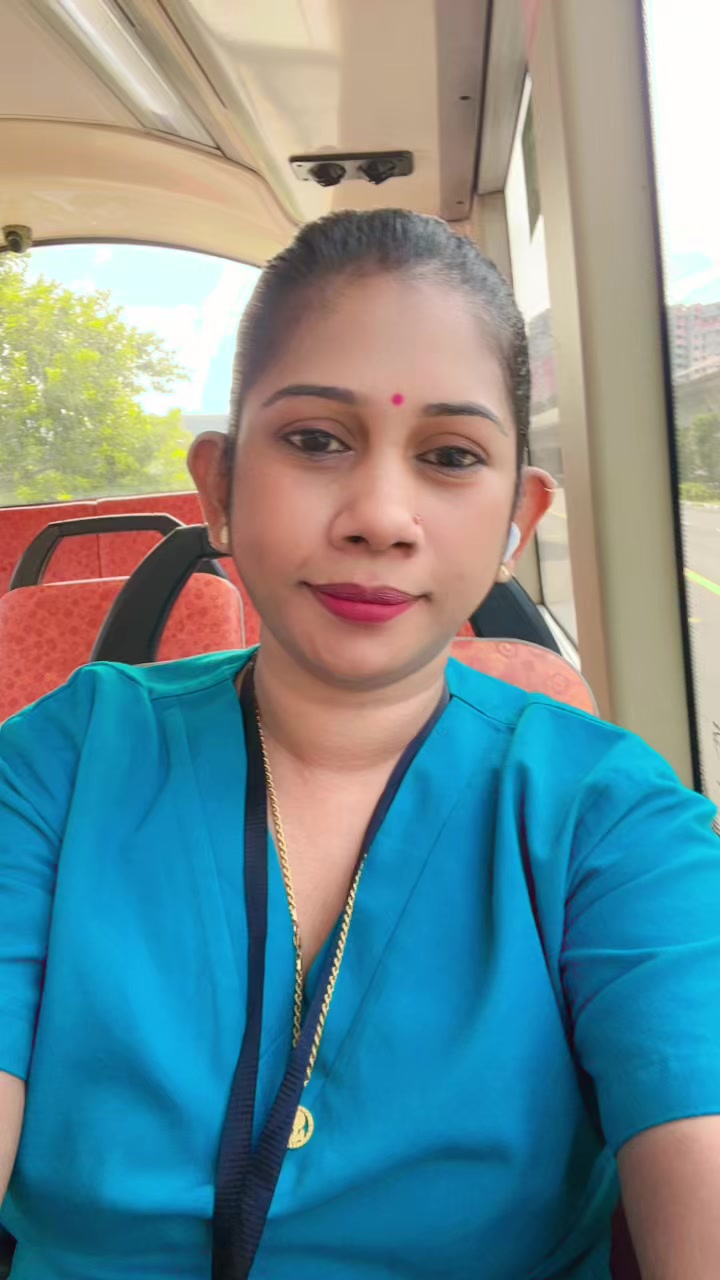 @06cutedilani🇱🇰🇸🇬
