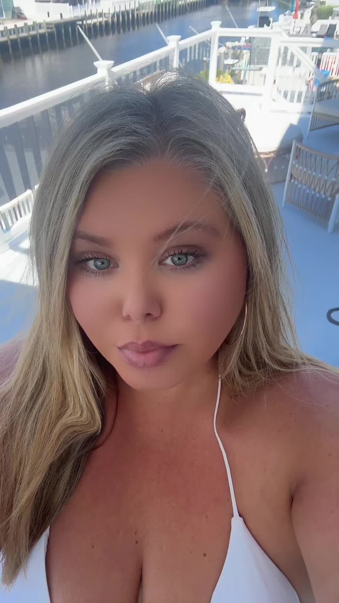 @danamariexoo