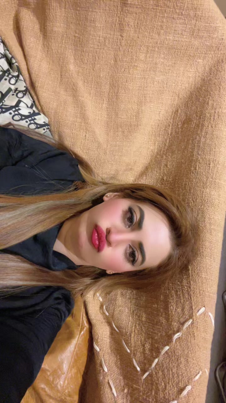 @Benita