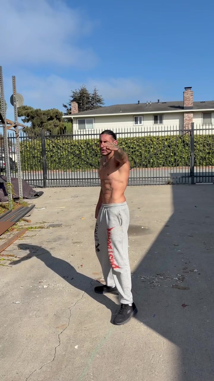@fitnesswit_aj