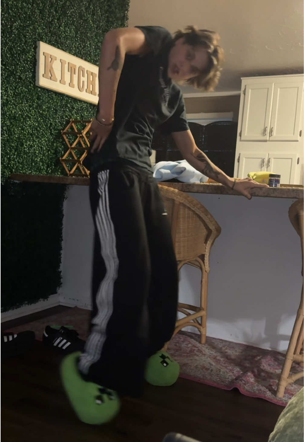 @SierraLocklear
