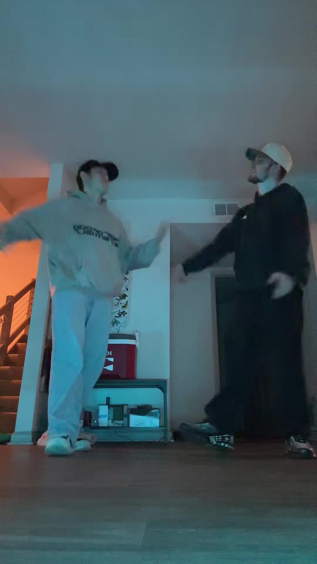 @elliotyjyou