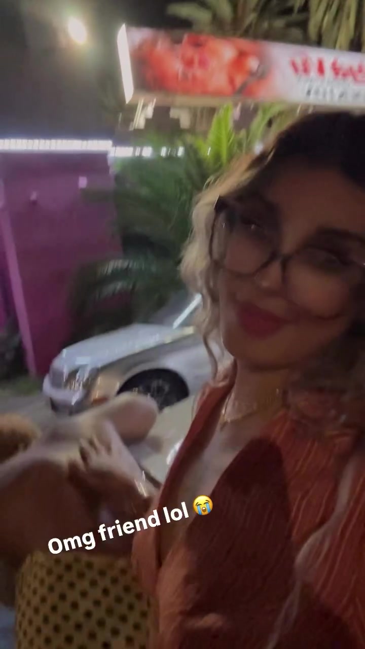 @Cynsantanax