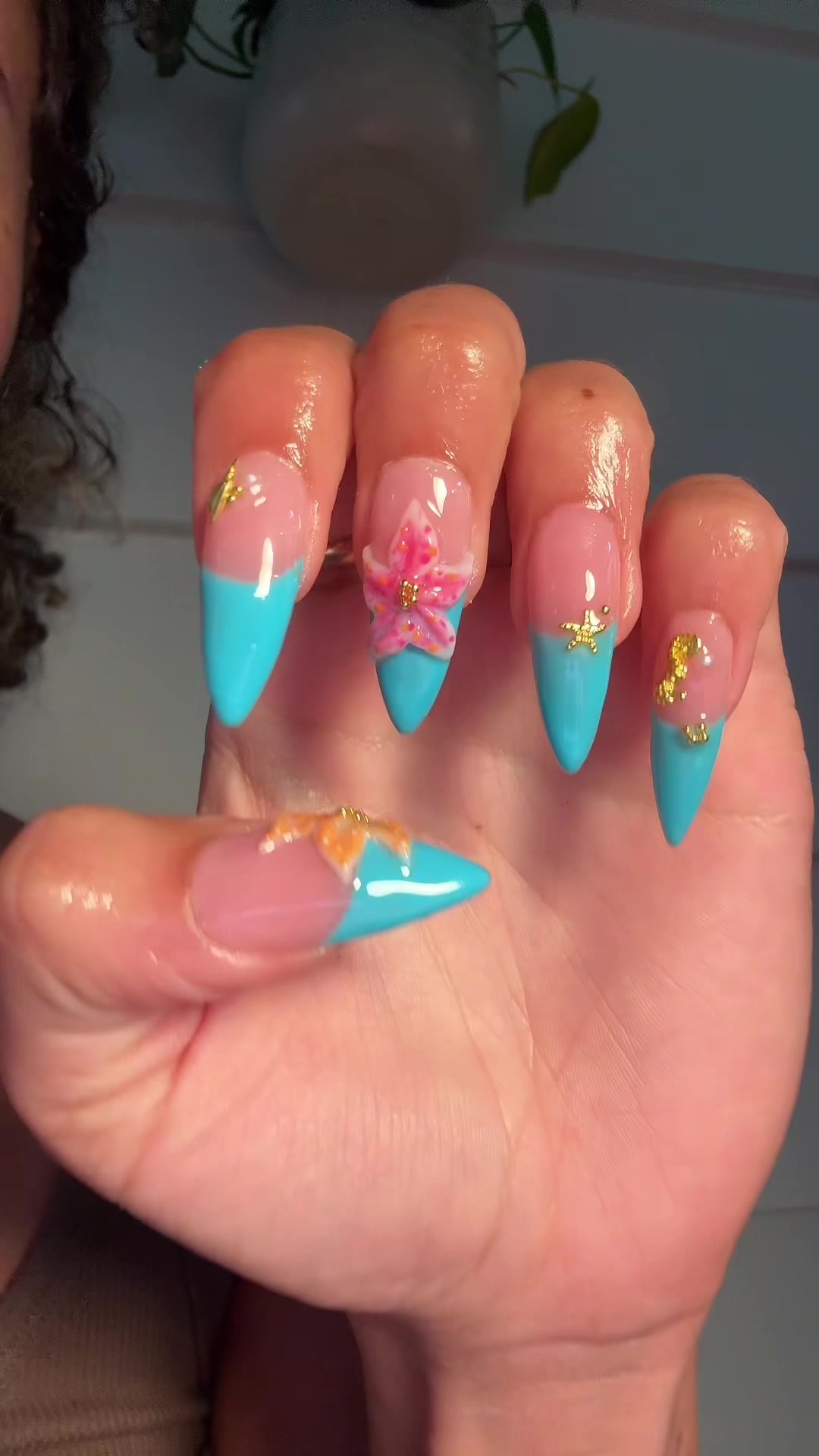 @setsbysoph.xo